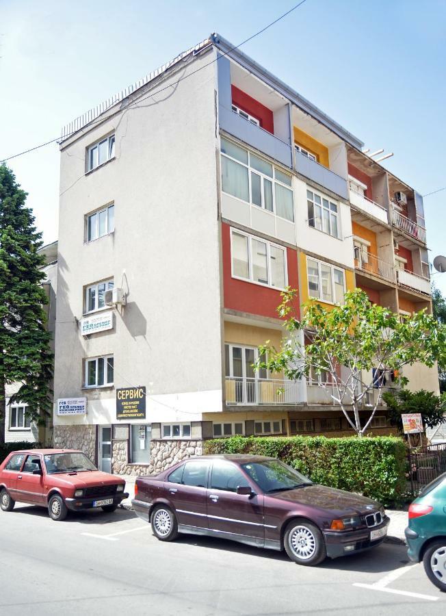 Ms Apartment Ohrid Bagian luar foto