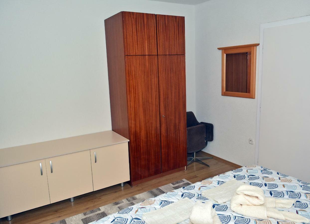 Ms Apartment Ohrid Bagian luar foto